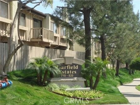 Building Photo - 758 S Garfield Ave