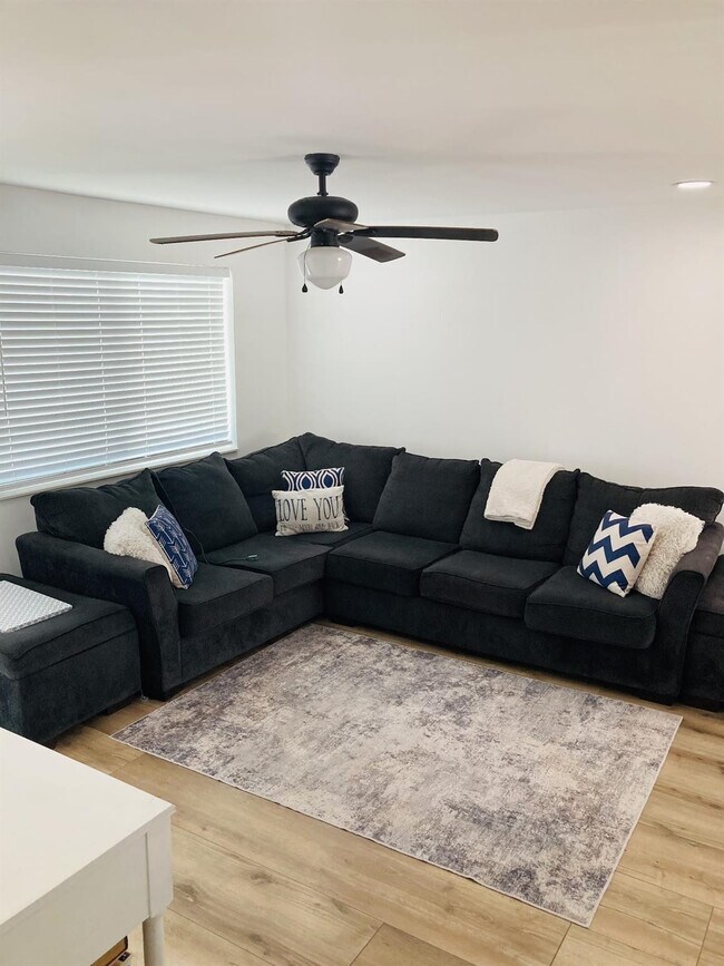 Photo - 2640 NE 10th Terrace