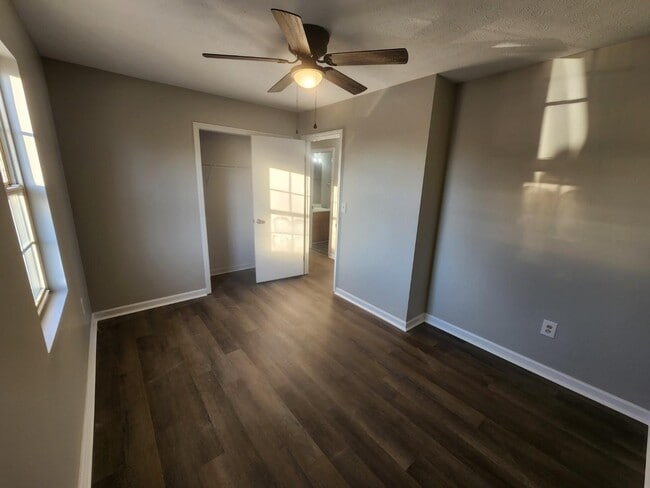 Photo - 132 Cardinal Dr