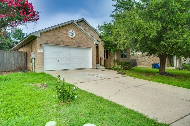 Building Photo - **** COMING SOON *** Rental