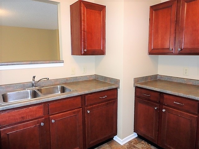 Photo - 2170 Bridlewood Dr