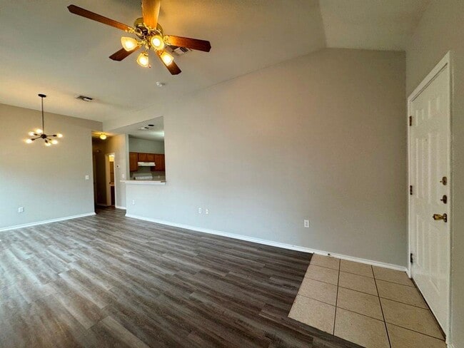 Photo - 1717 Constantino Cir