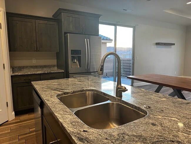 Photo - 3509 150 N St