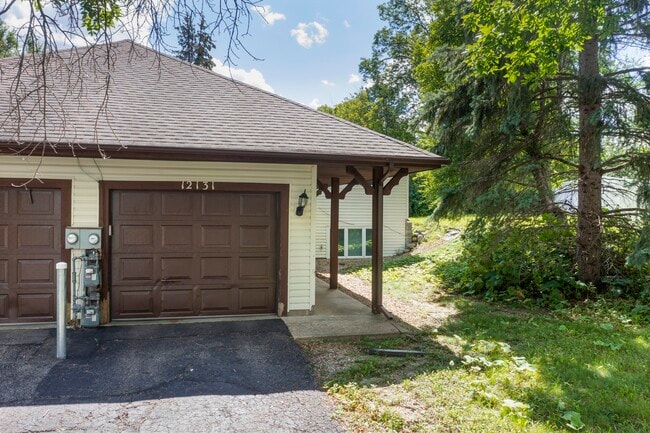 Photo - 12131 62nd Ave N Unidad 12131 62nd Ave N, Maple G