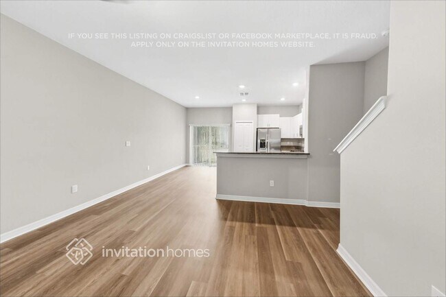 8467 Druid Oaks Ln