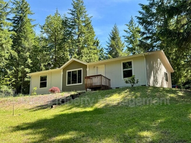 Photo - 155 E Strayer Way House