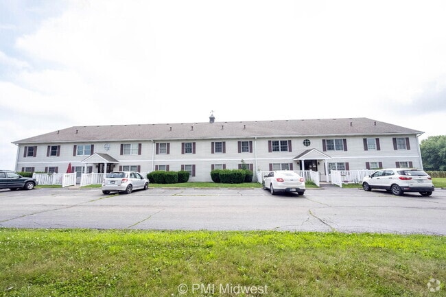 Building Photo - "Charming 2-Bedroom Haven in Shelbyville w... Unit B79 Rental