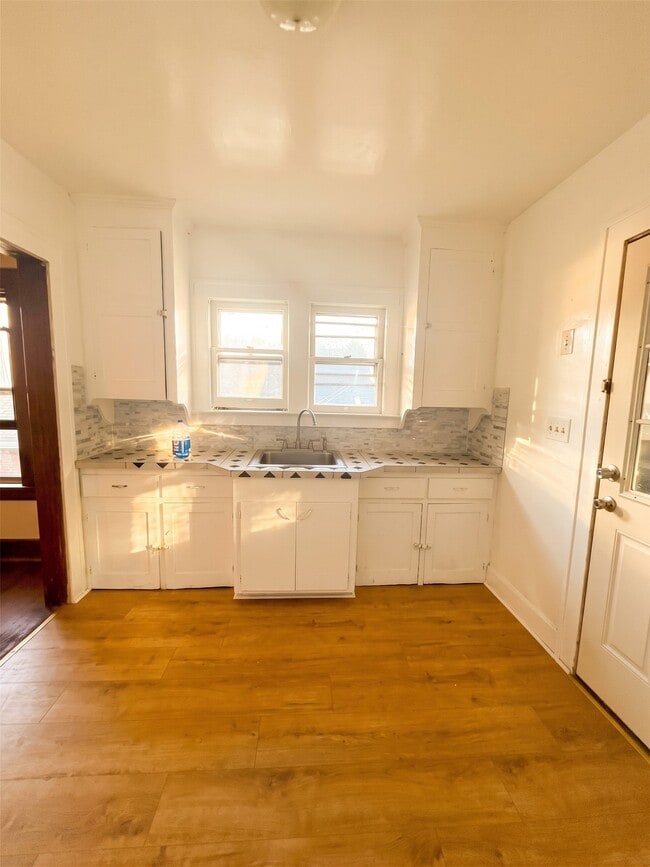 5 Bigelow St