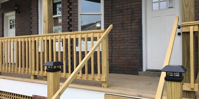 Photo - 218-222 Harper Ave