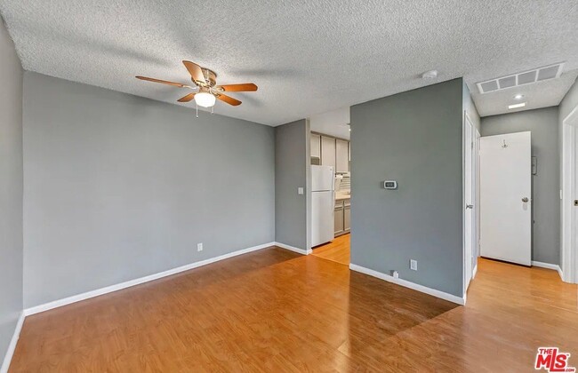 Photo - 550 N Villa Ct Unit 214