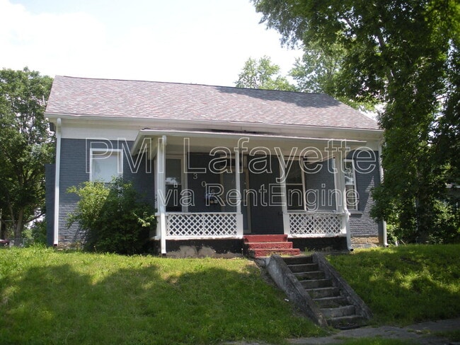 Photo - 306 E Monroe St House