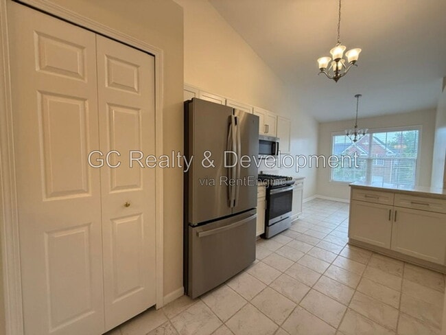 Photo - 110 Allerton Dr