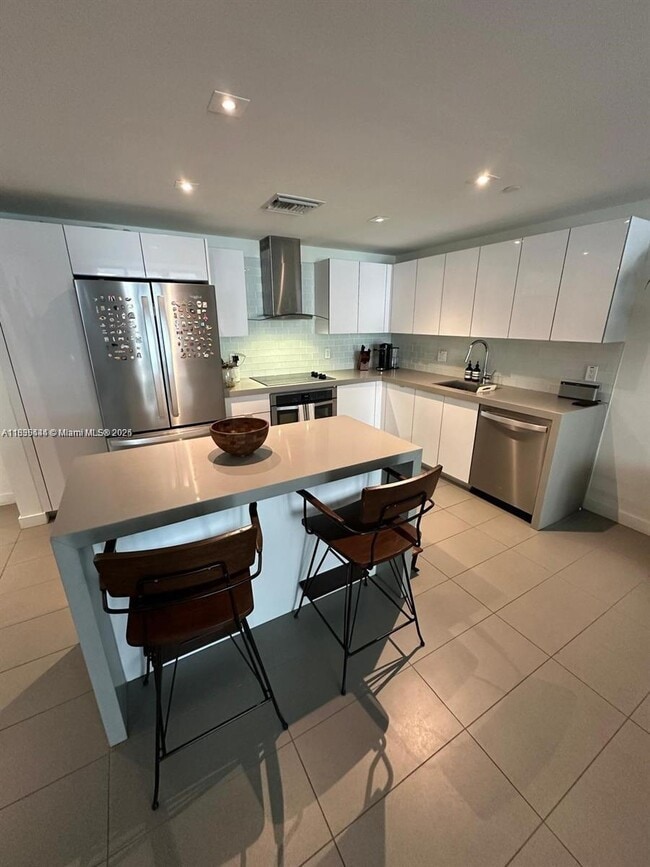 Kitchen - 1600 NE 1st Ave Condo Unit 1917