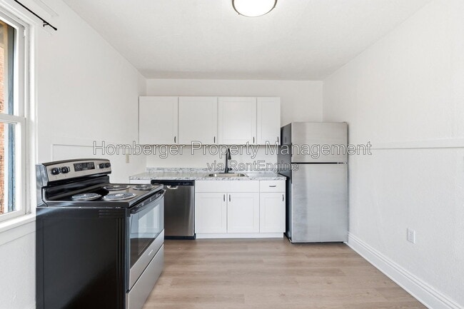 Building Photo - 1509 N Wall St Unit 1501b