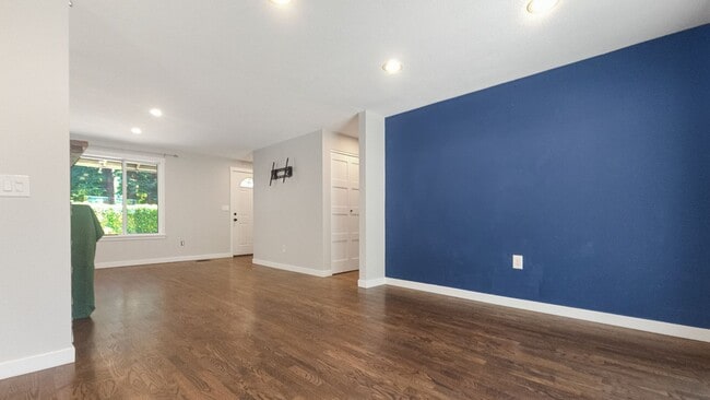 Photo - 14405 120th Pl NE