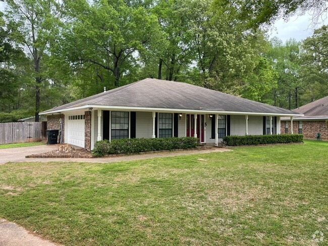 Building Photo - Beautiful 3 Bedroom Shreveport Home