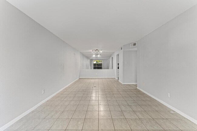 Photo - 4627 Wild Indigo St