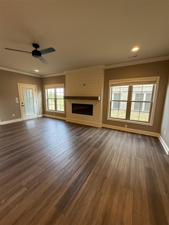 Photo - 528 Cumberland Pointe Ln