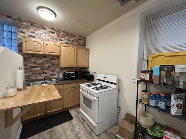 Photo - 4621 N Rockwell St Condo Unit G