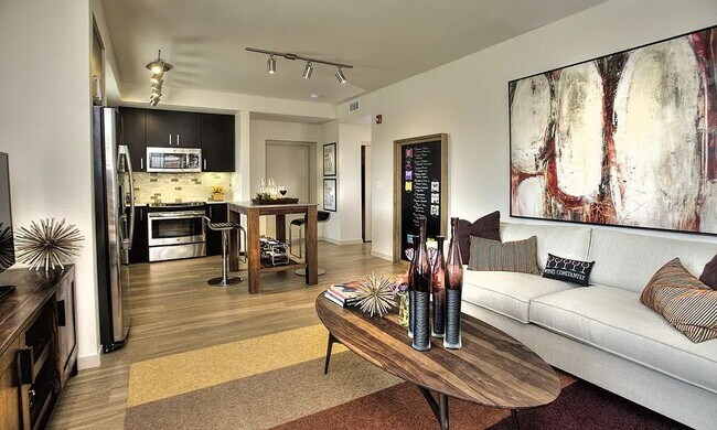 Building Photo - SPACIOUS 1 BED/ 1 BATH APARTMENT IN LOWER MANHATTAN Unit 0504