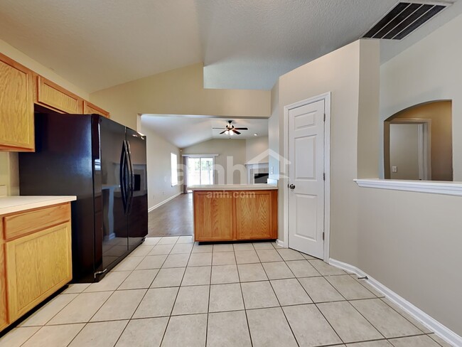 Photo - 1797 Keswick Rd