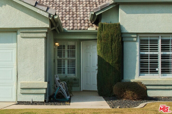 Photo - 8506 Blue Heron Dr