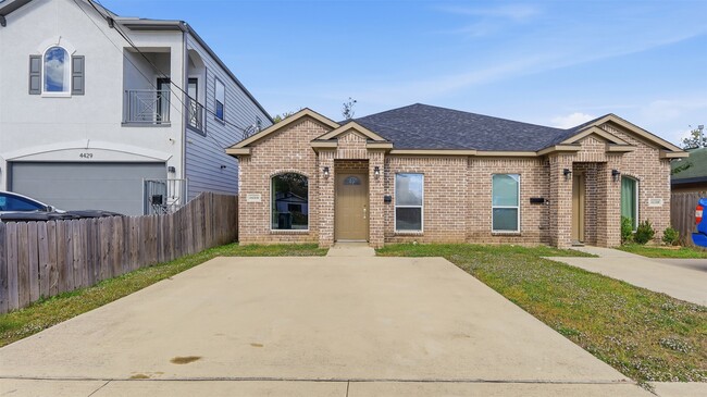 Photo - 4431 Knoxville St