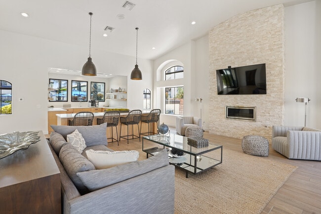 Pinnacle Heights