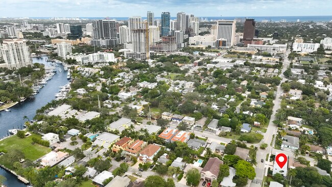 Photo - 704 SW 7th St