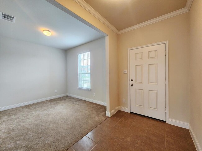 Photo - 20028 Ploughshores Ln