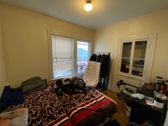 5 Hill St Unit 3