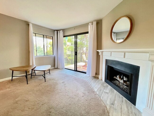 Photo - 3 Bedroom Carlsbad Townhouse!