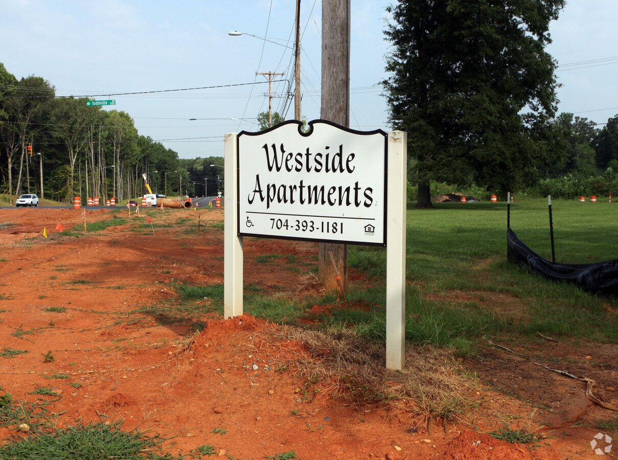 Photo - Westside Apartments