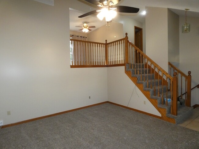 Photo - 405 Woodland Ave