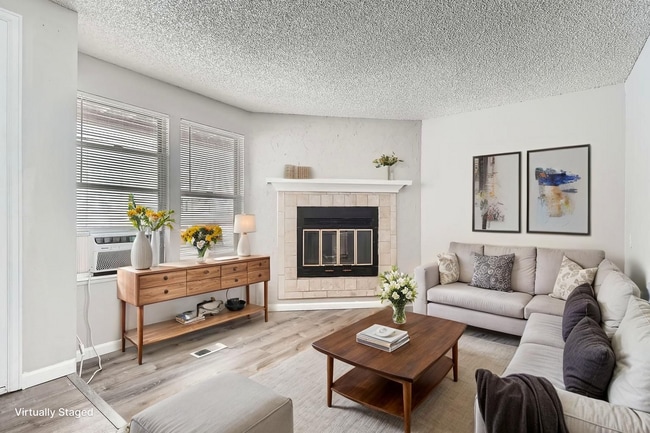 Building Photo - 2-Story Copper Ridge Townhome with Balcony, Fenced Yard & RTD Access