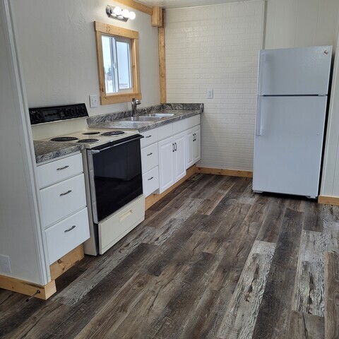Building Photo - Terrace Acres Unit D 10 - MH