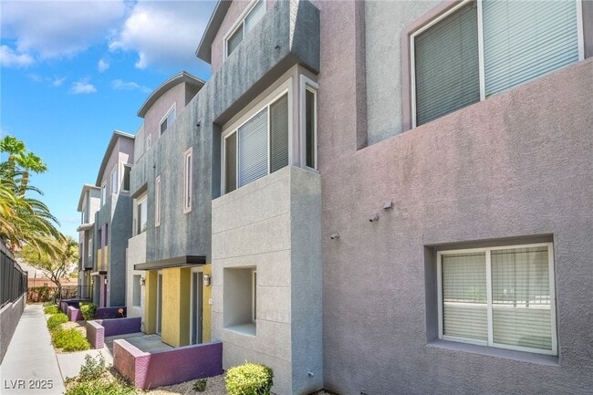 Photo - 9050 W Tropicana Ave
