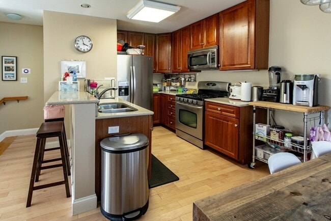 Photo - 316 Rindge Ave