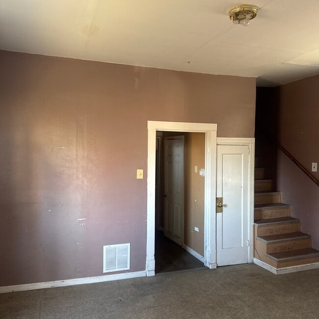 Photo - 4914 Plover Ave