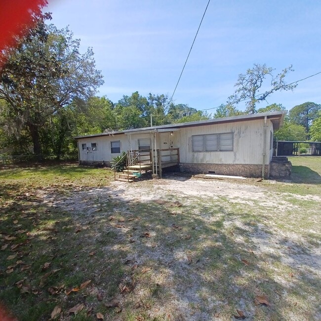 Building Photo - 3 BR 2 BA mobile home on half an acre