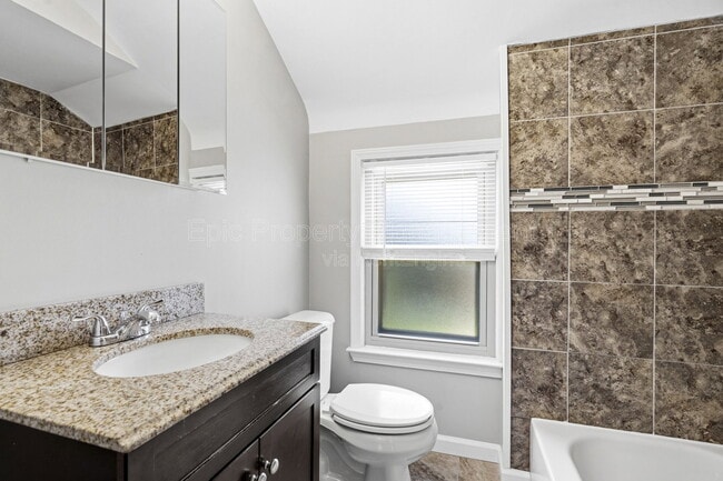 Photo - 12769 Mercier St