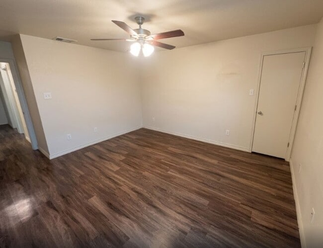 Photo - AVAILABLE MID MAY ; APPLY TODAY AT OUR WEBSITE!!