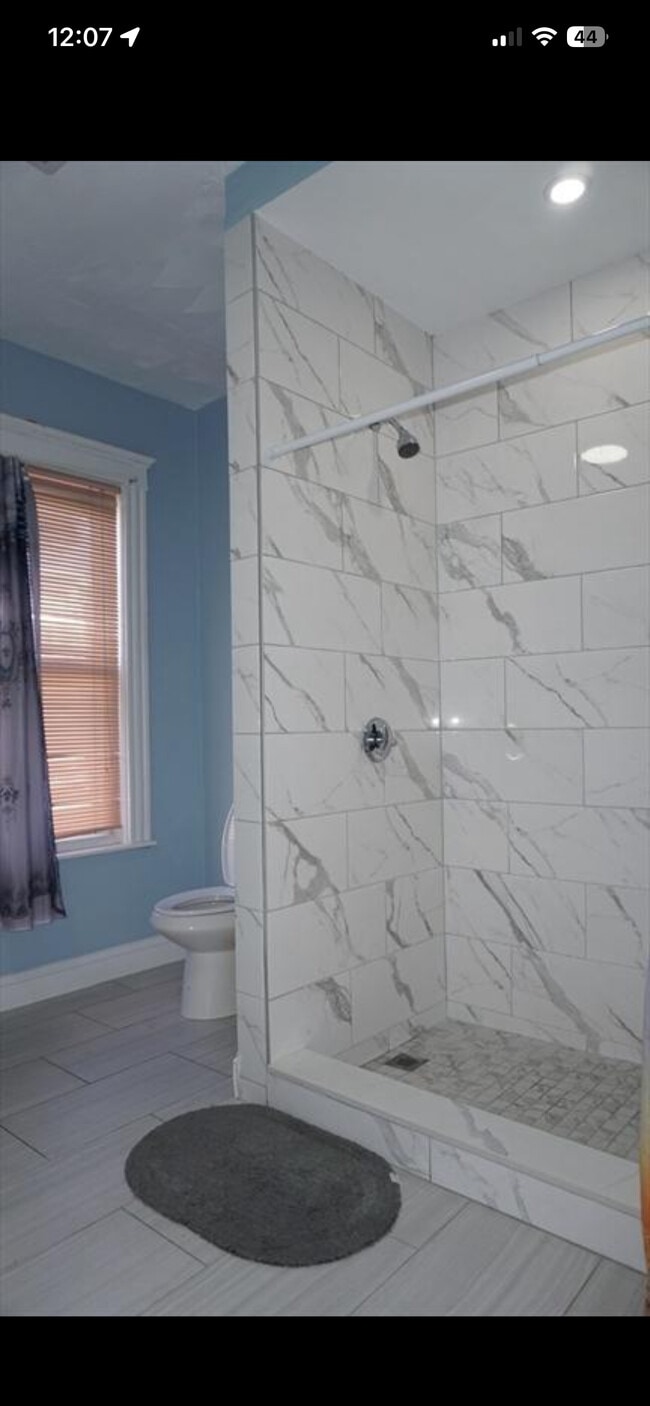 Photo - 151 Crawford St