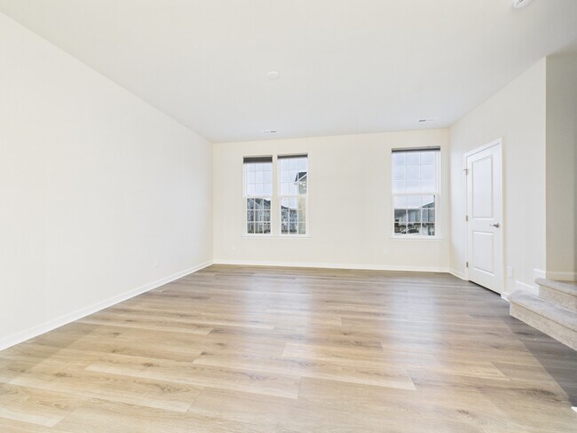 Photo - 2108 Trout Lily Ln