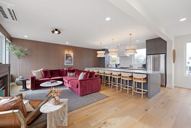 Photo - 1117 3rd Ave S Unidad ID1321347P