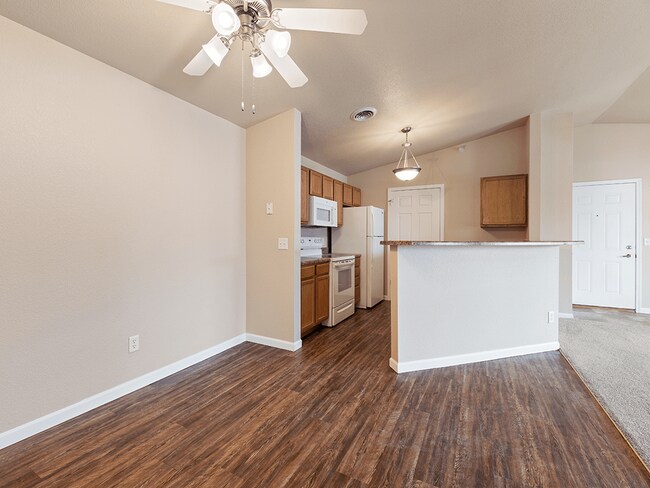 1, 2, and 3 Bedroom Floor Plans - Homestead Garden