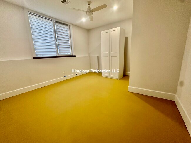Building Photo - 100 Mount Pleasant Ave Unit 2B Rental