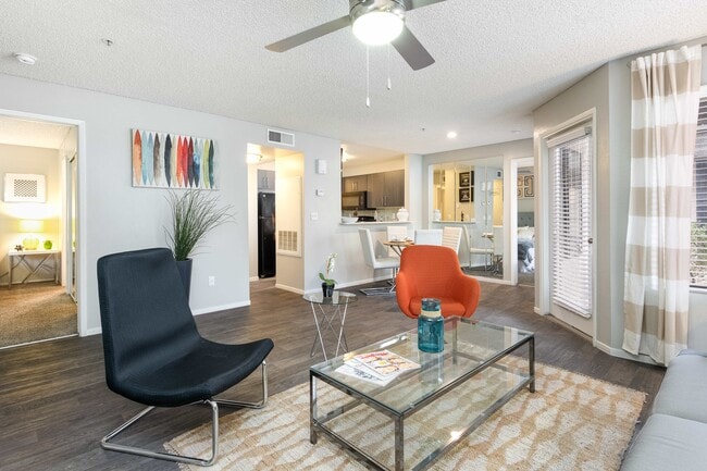 Boulevard at 4201 Apartments