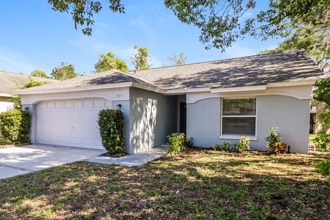 Photo - 10935 Livingston Dr
