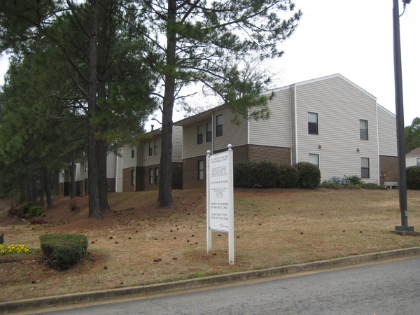 Rolling Ridge Apartments - Rolling Ridge Apartments